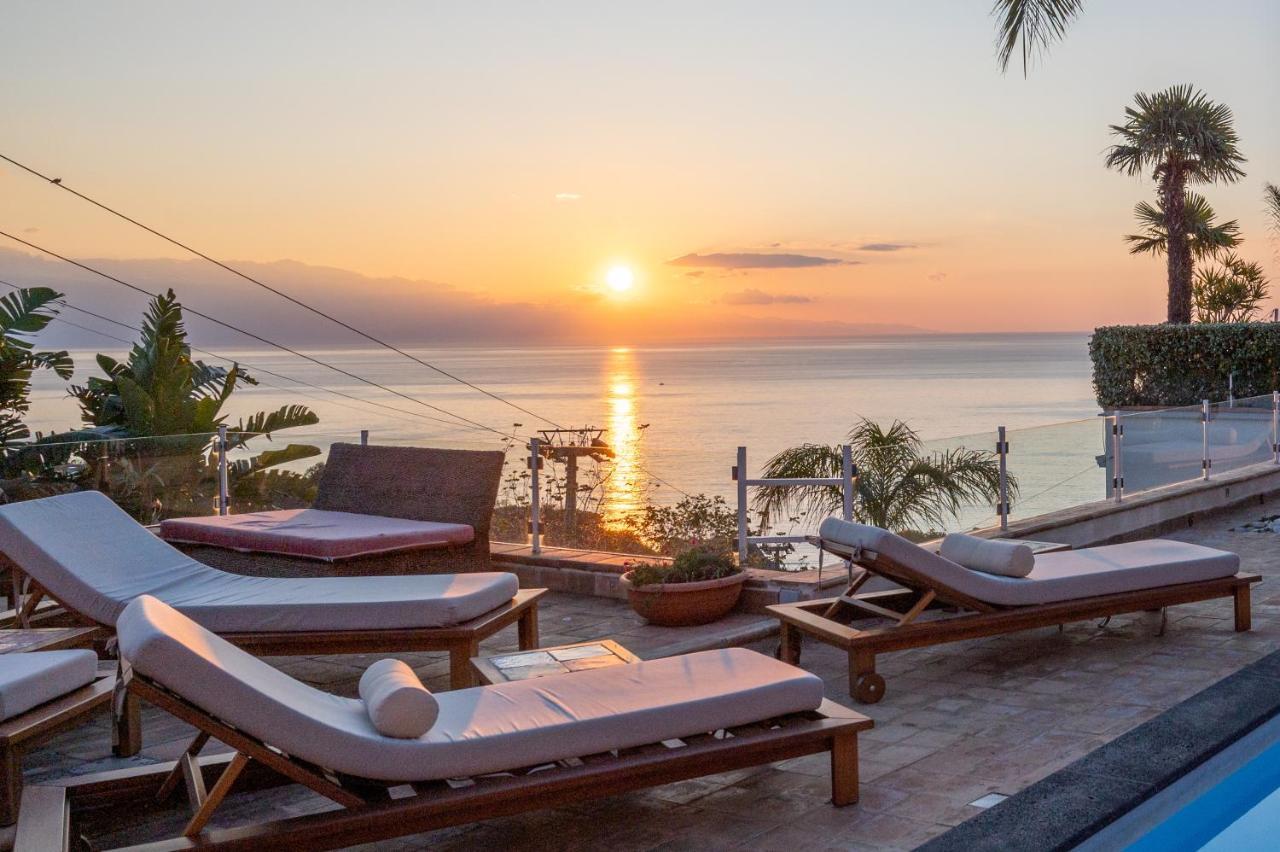 Luxury Taorum Villa With Spectacular Sea Views In Taormina Eksteriør bilde