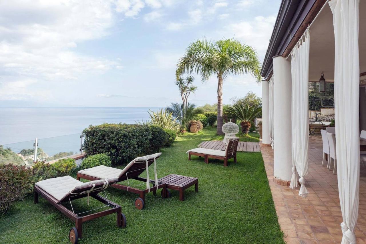 Luxury Taorum Villa With Spectacular Sea Views In Taormina Eksteriør bilde