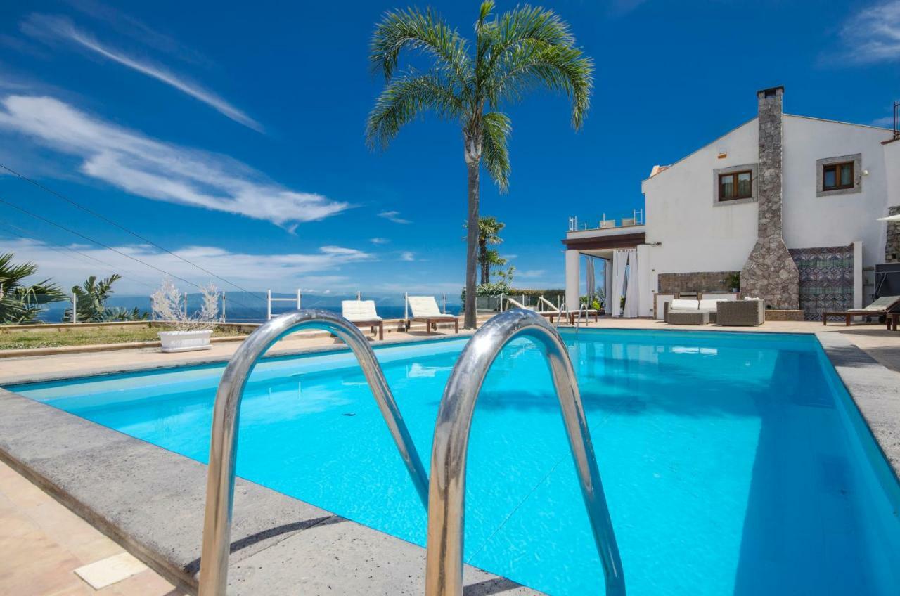Luxury Taorum Villa With Spectacular Sea Views In Taormina Eksteriør bilde